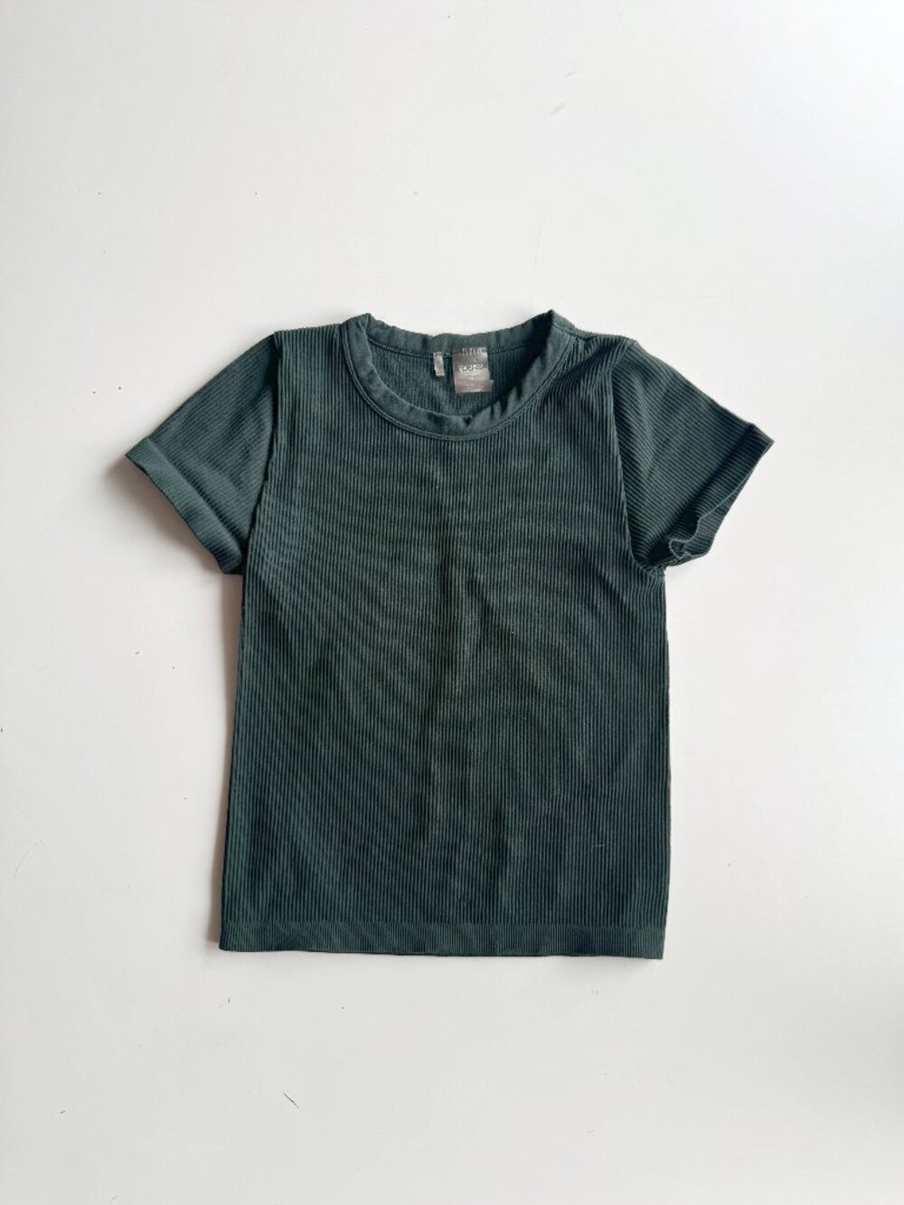 Aritzia SUNDAY BEST Willow Sinch Seamless Green Short Sleeve T-Shirt, Size S